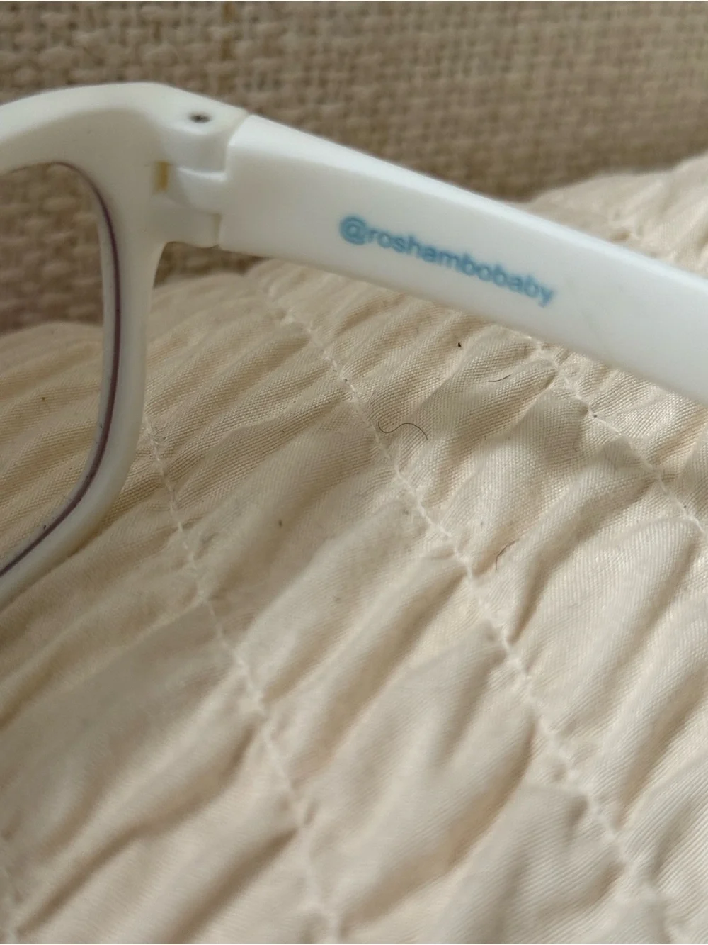 Roshambobaby comfortable white